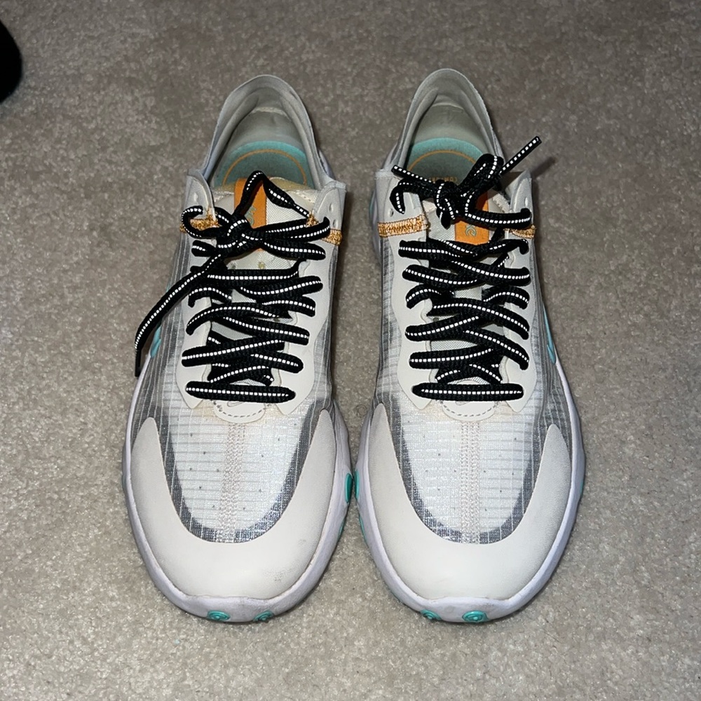 Nike Renew Lucent Running Shoe